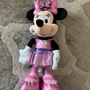 Minnie Mouse Sing & Dance Plush Toy